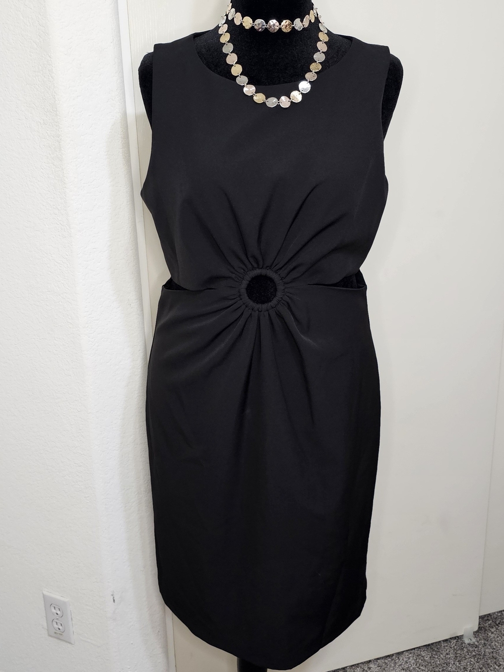 Julia Jordan Black Cutout O-Ring Shift Mini Dress Size Sz 12